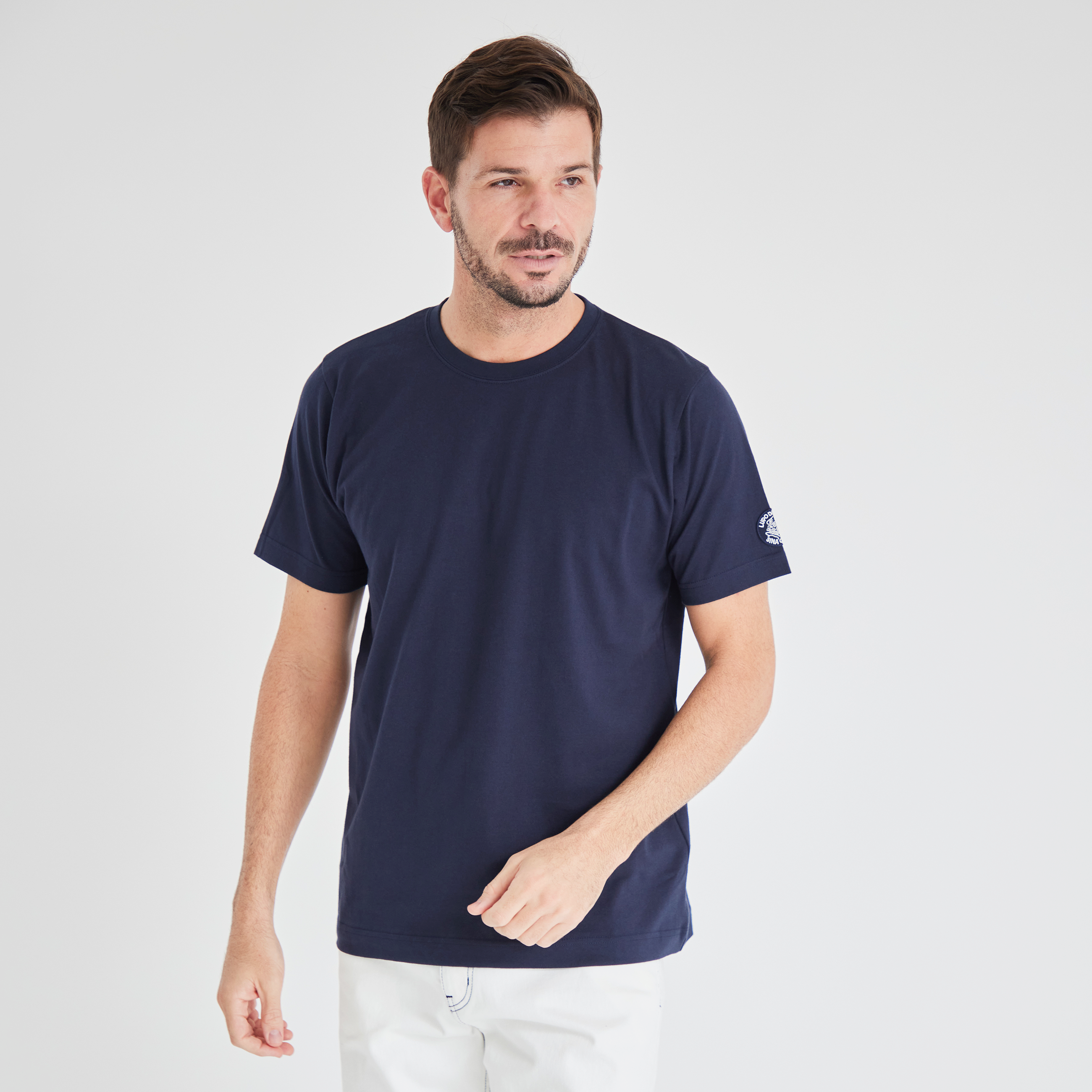 【公式】シナコバ(SINA COVA) バックプリント半袖Tシャツ 10000540