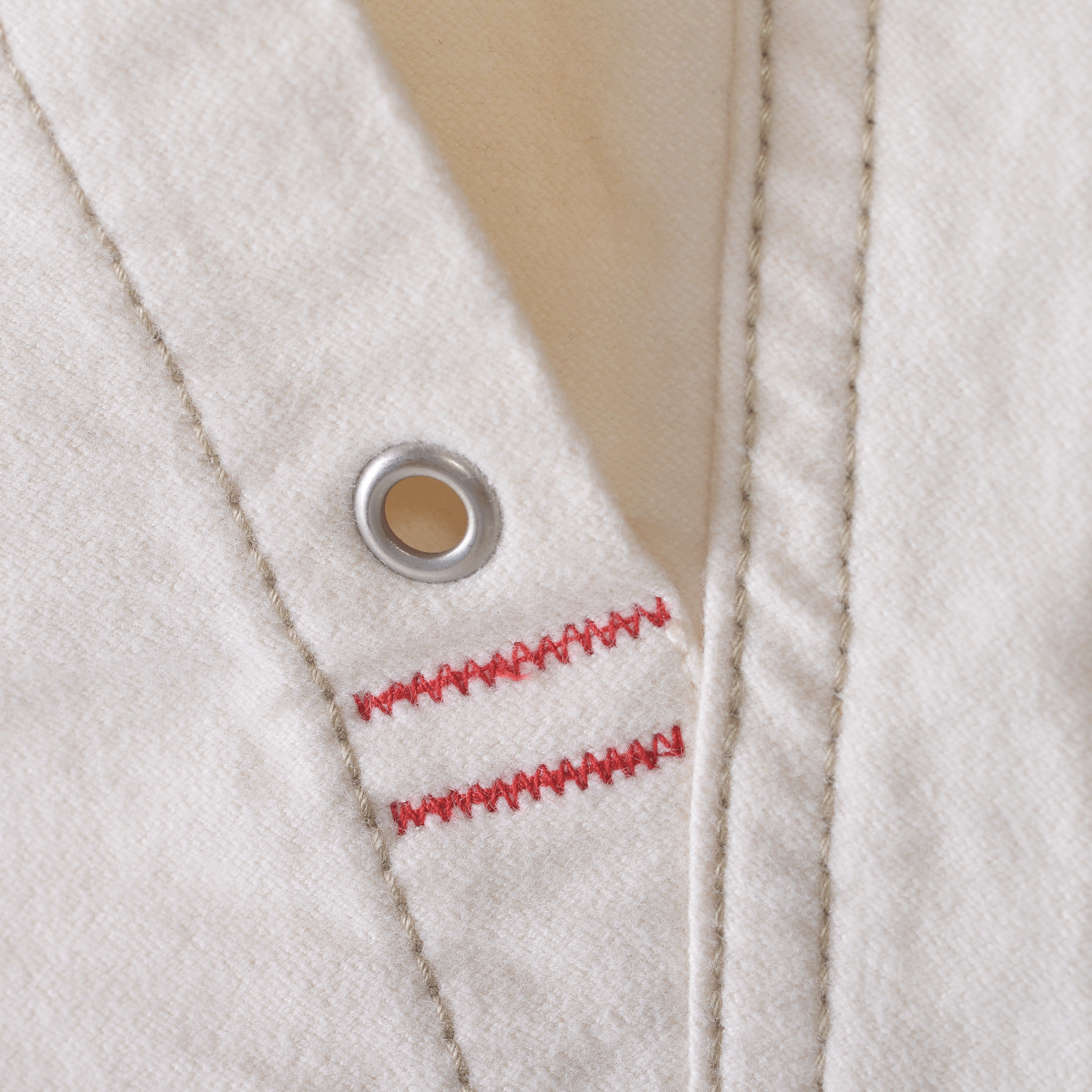 ノータックテーパードパンツ 25215010