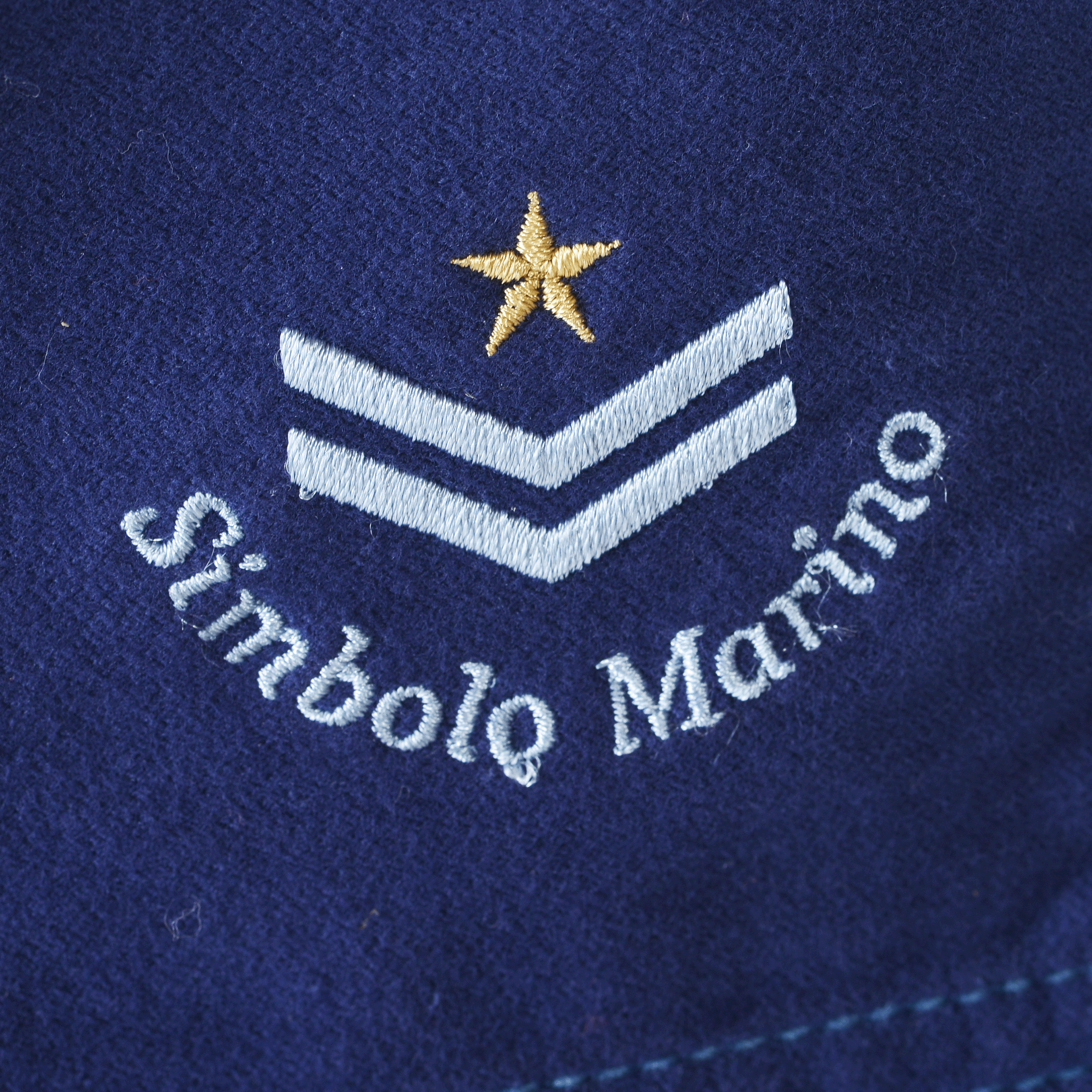 ノータックテーパードパンツ 25215010