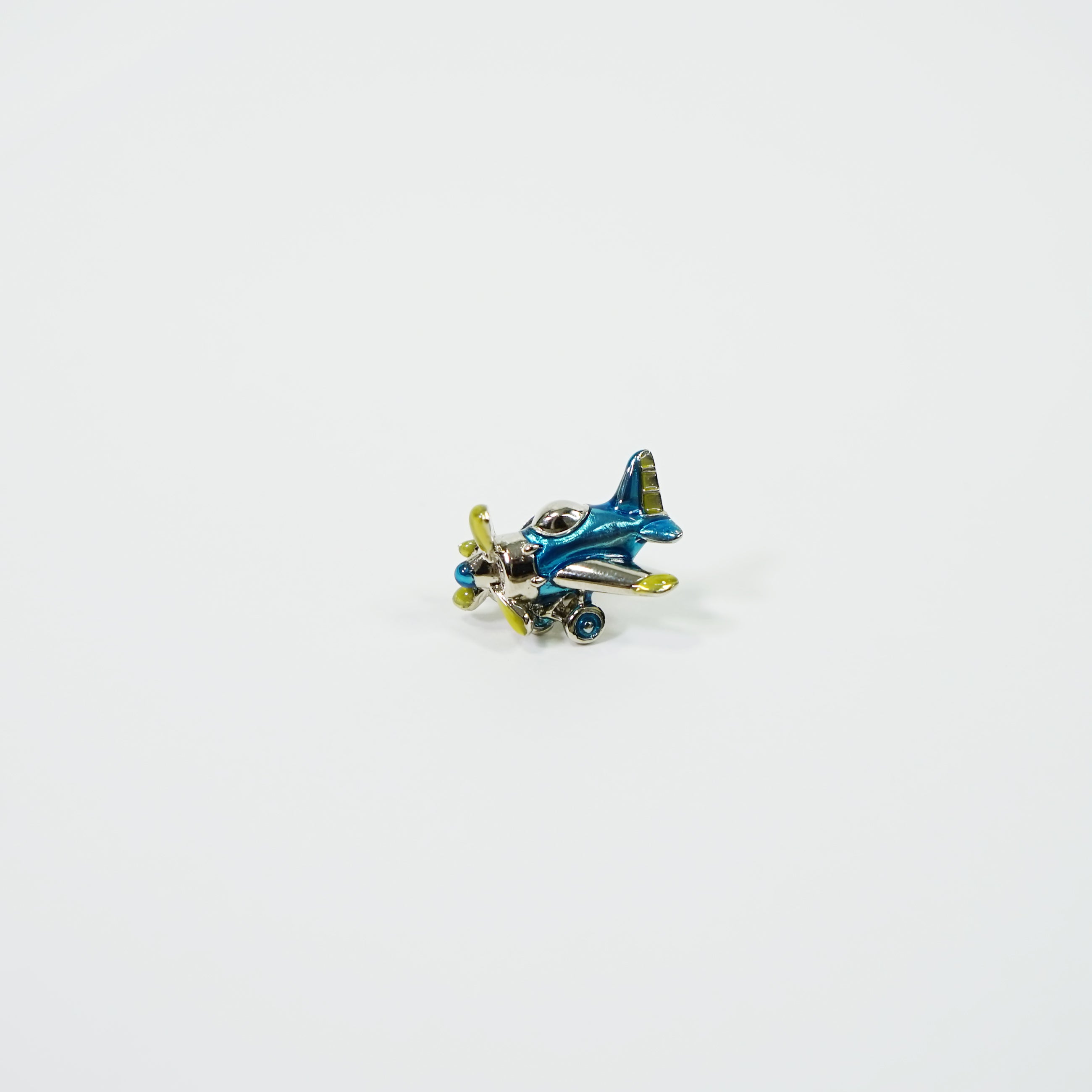 ラペルピン プロペラ飛行機 57002550