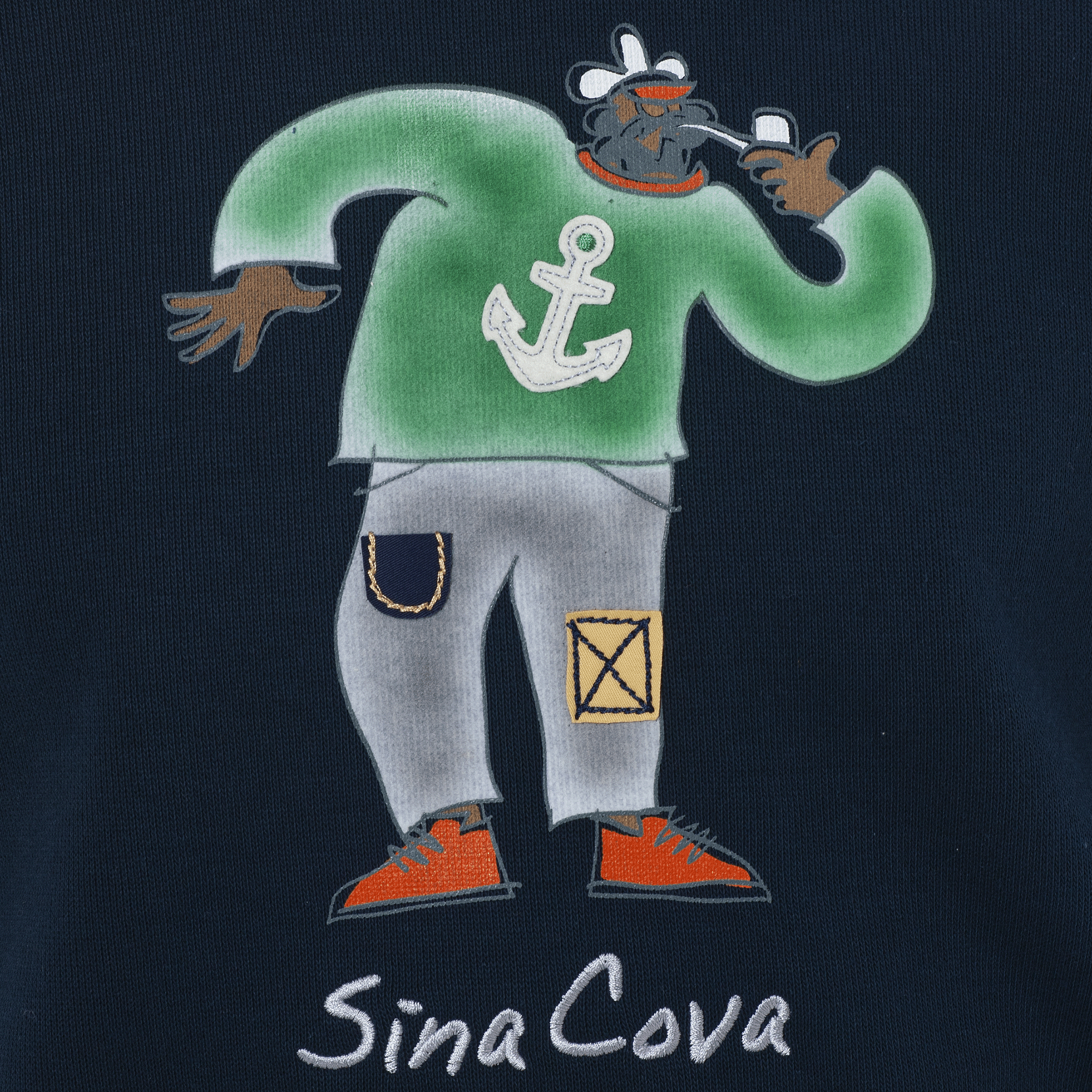 【公式】シナコバ (SINA COVA) クルーネックトレーナー 22220040 ネイビーのプリント部分