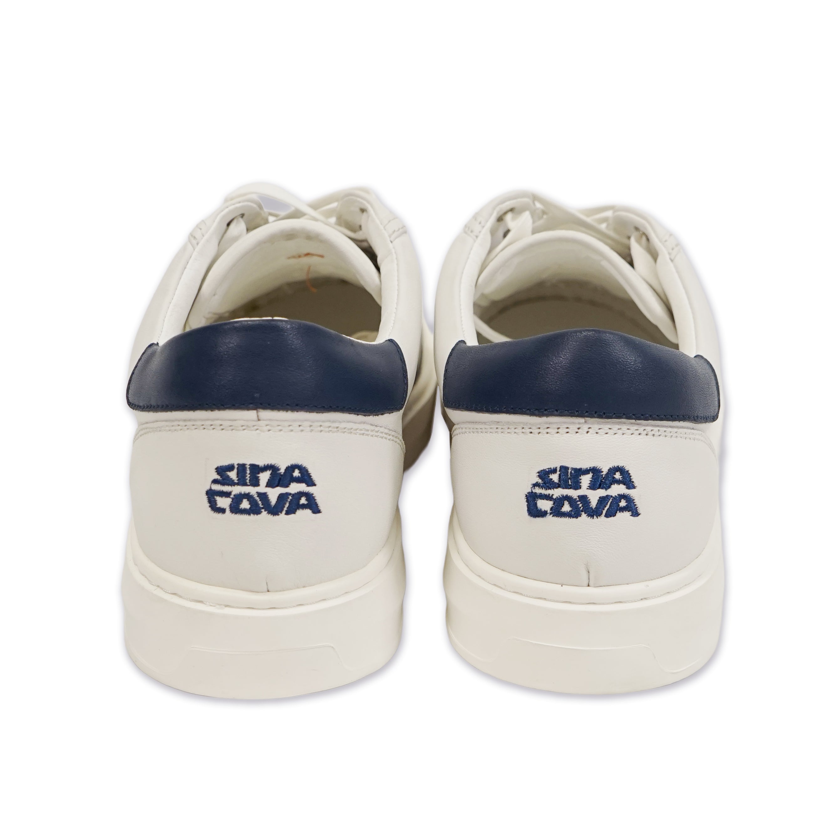 スニーカー 26176400