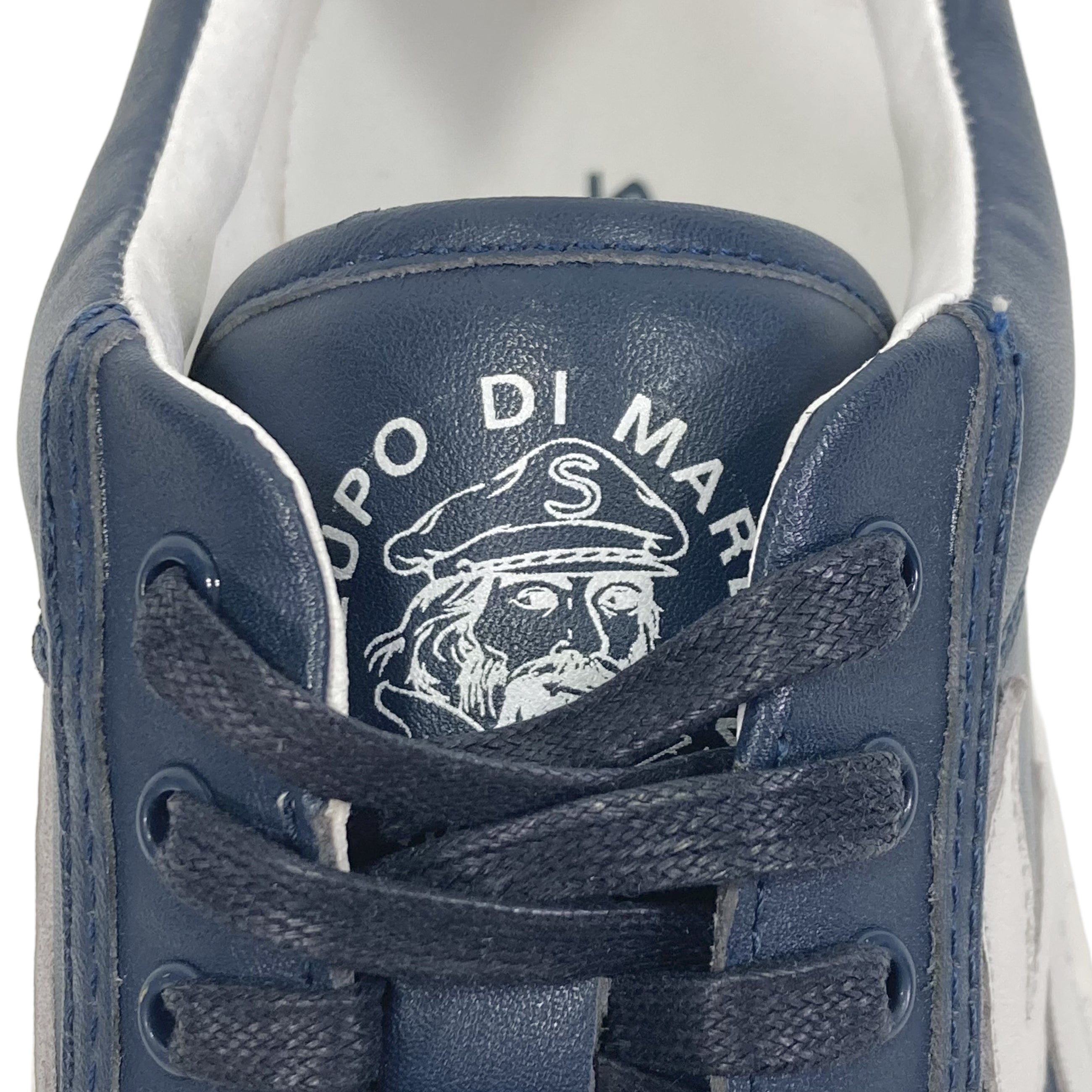 スニーカー 26176400