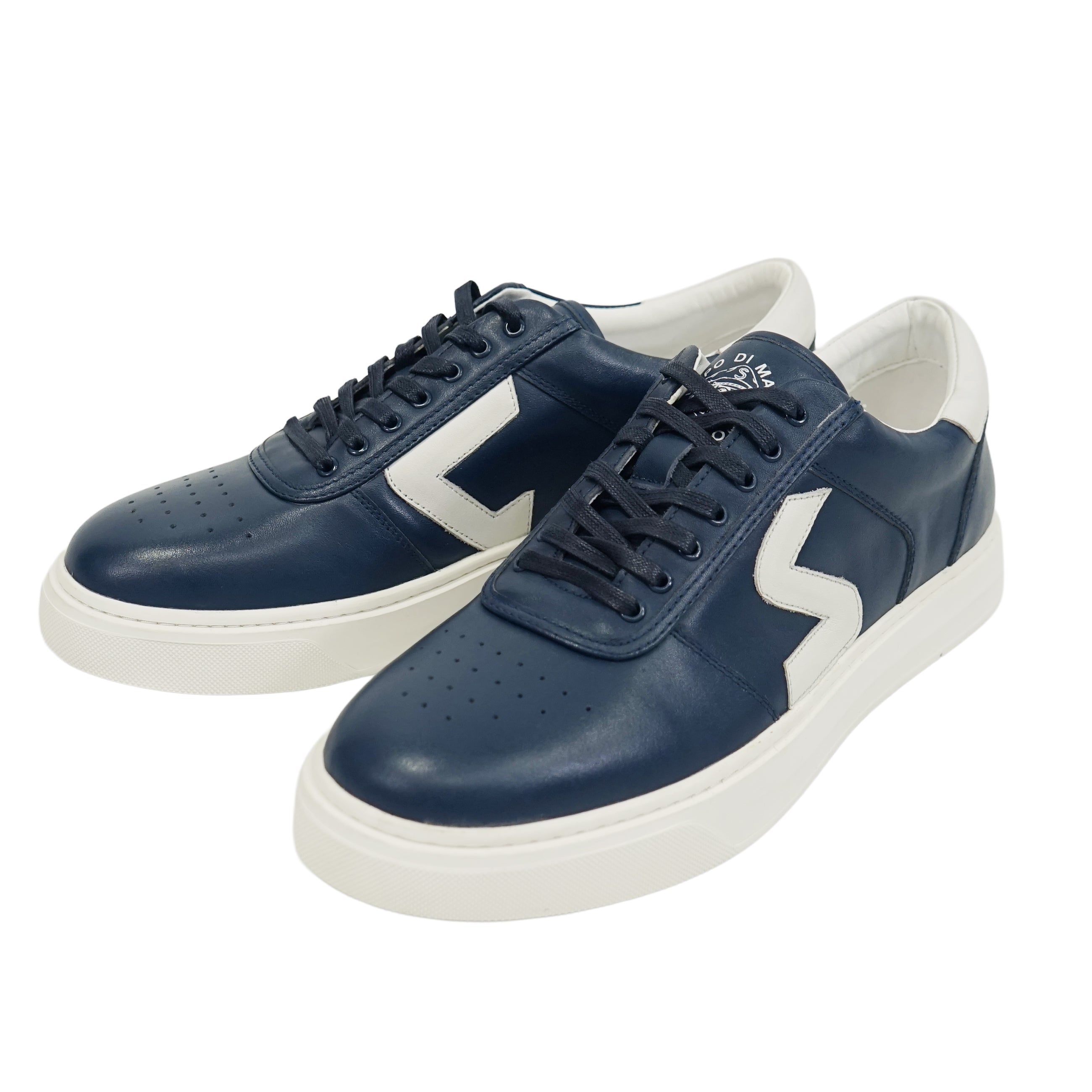 スニーカー 26176400