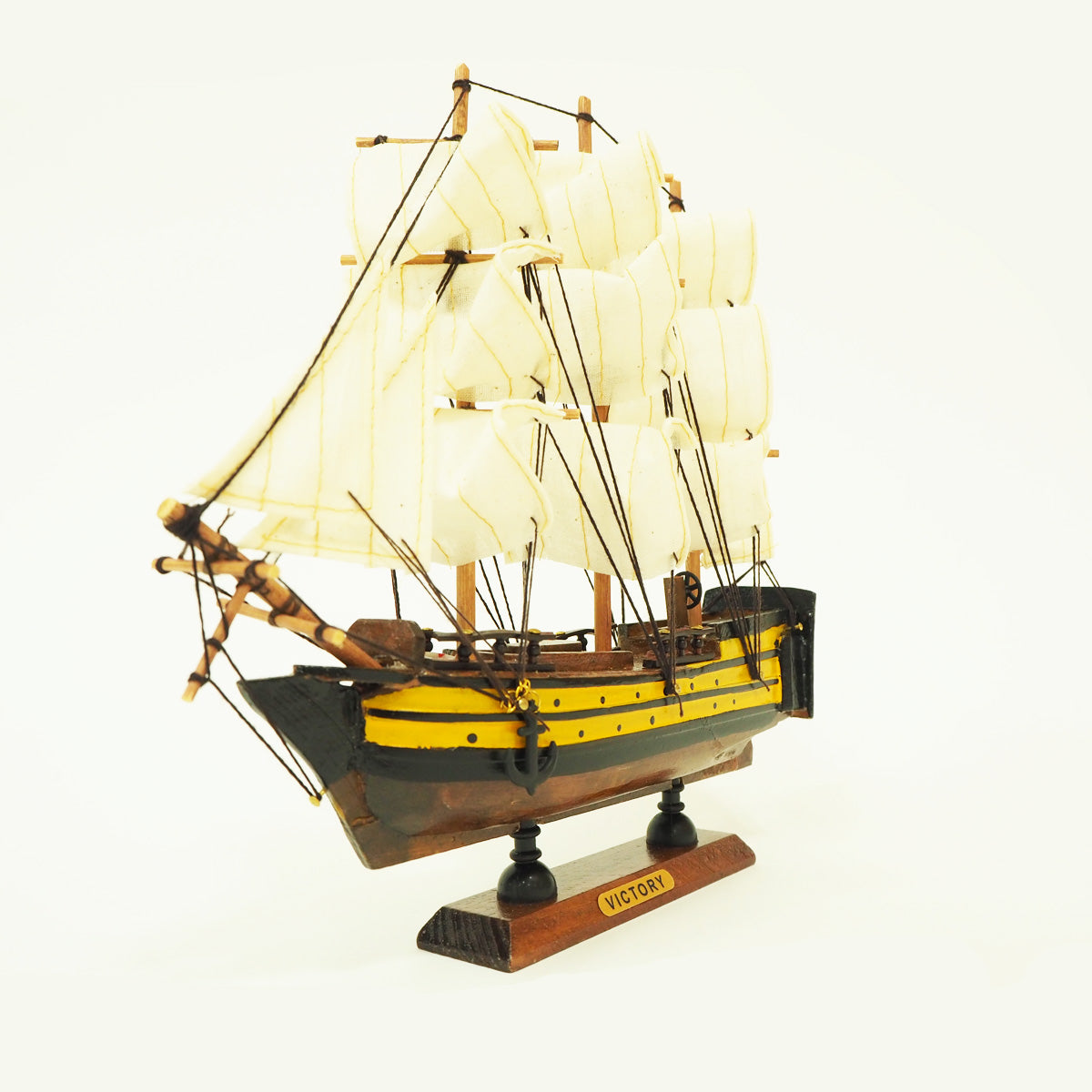 帆船模型／モデルシップ(完成品) ヴィクトリー 57000100